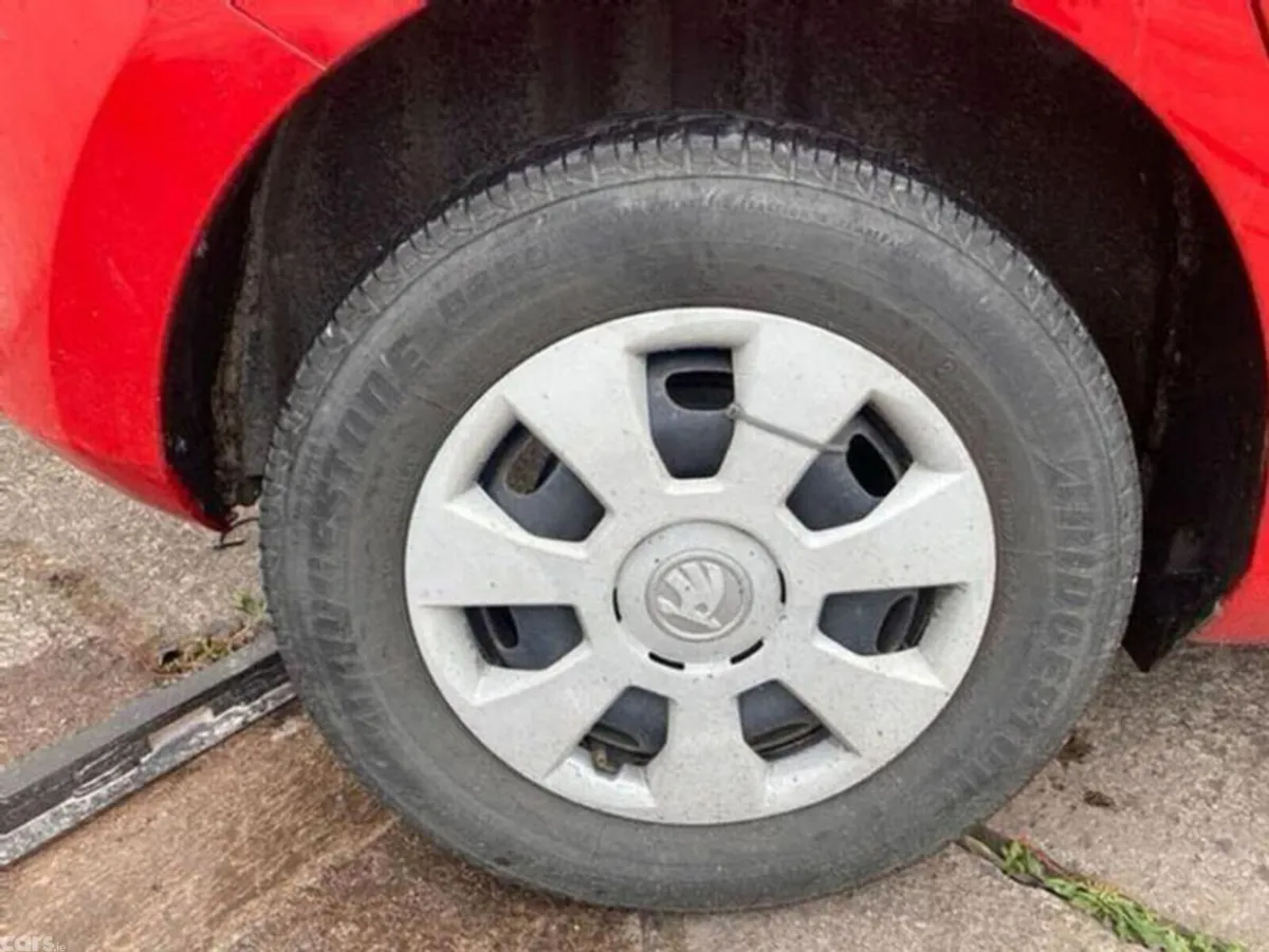 Skoda Fabia Hatchback, Petrol, 2018, Red