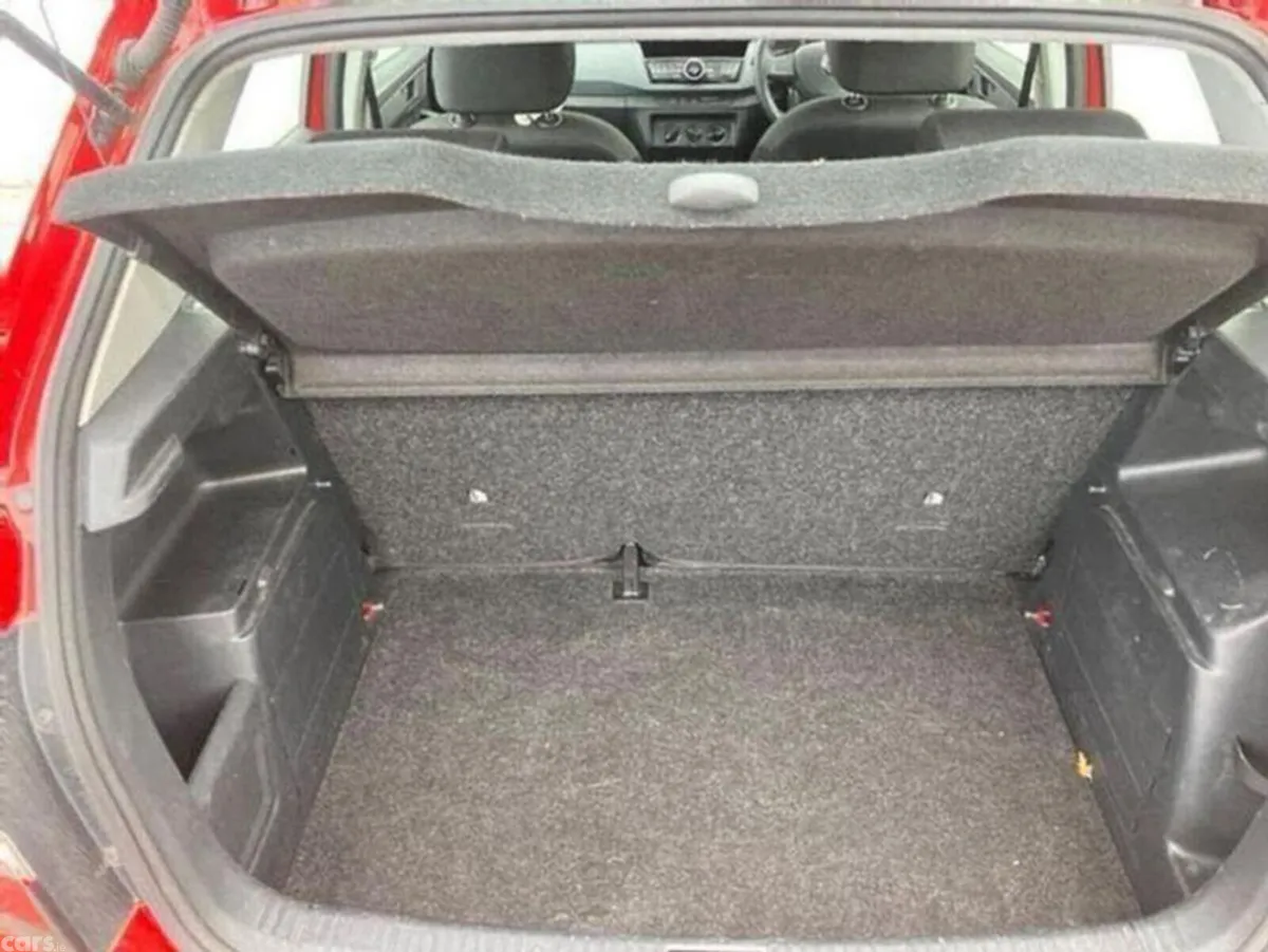 Skoda Fabia Hatchback, Petrol, 2018, Red