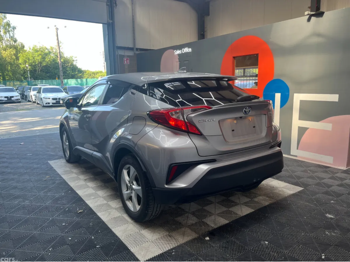 Toyota C-HR SUV, Petrol Hybrid, 2017, Grey