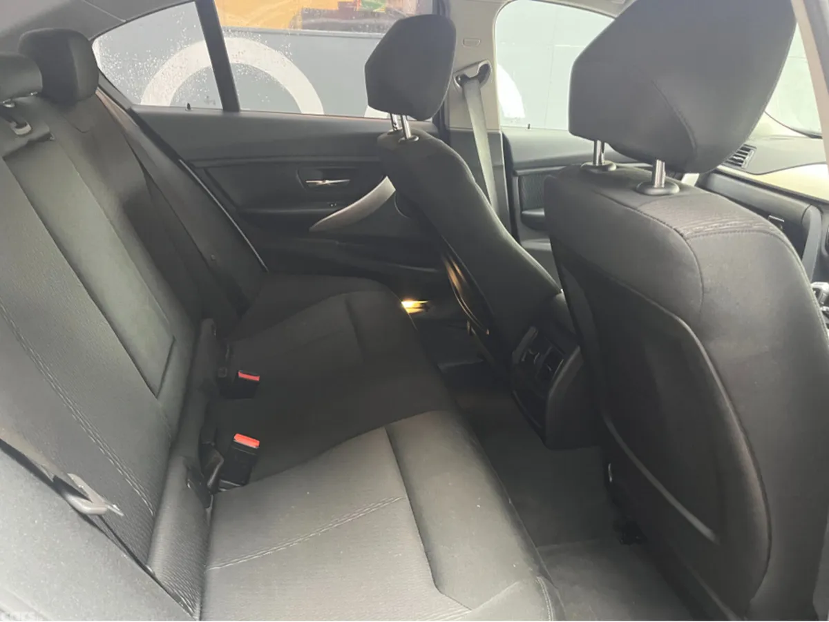 BMW 3-Series Saloon, Petrol Plug-in Hybrid, 2018, White