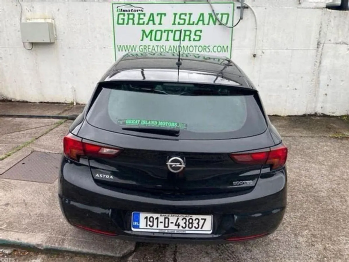 Opel Astra Hatchback, Petrol, 2019, Black