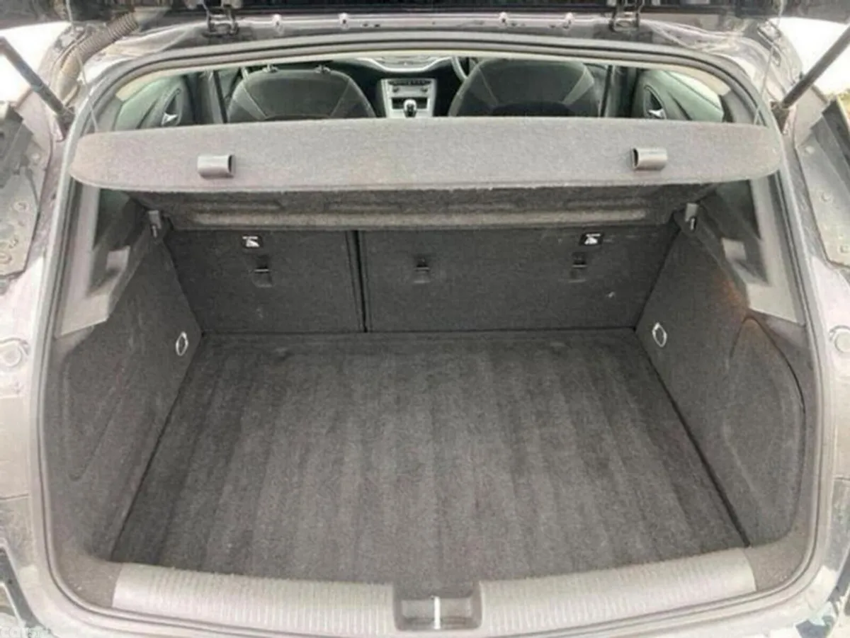 Opel Astra Hatchback, Petrol, 2019, Black