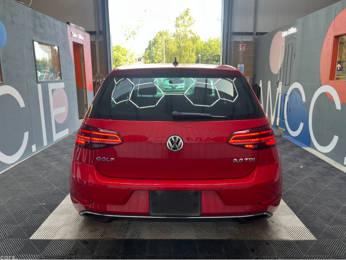 Volkswagen Golf Hatchback, Diesel, 2020, Red