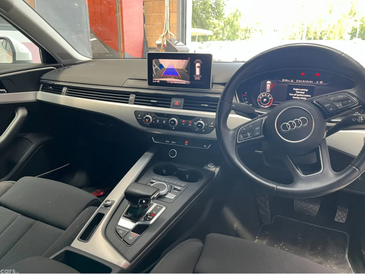 Audi A4 Estate, Petrol, 2017, White
