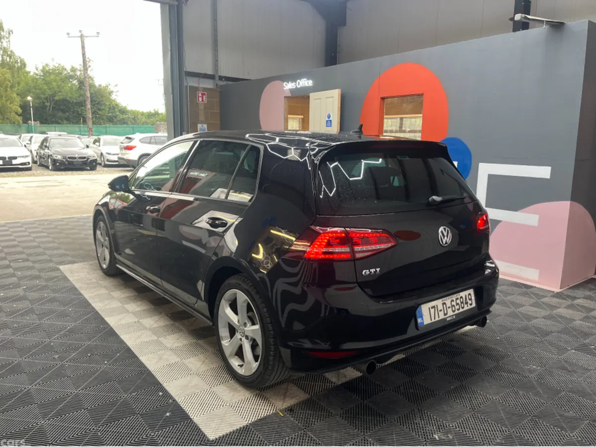Volkswagen Golf Hatchback, Petrol, 2017, Black