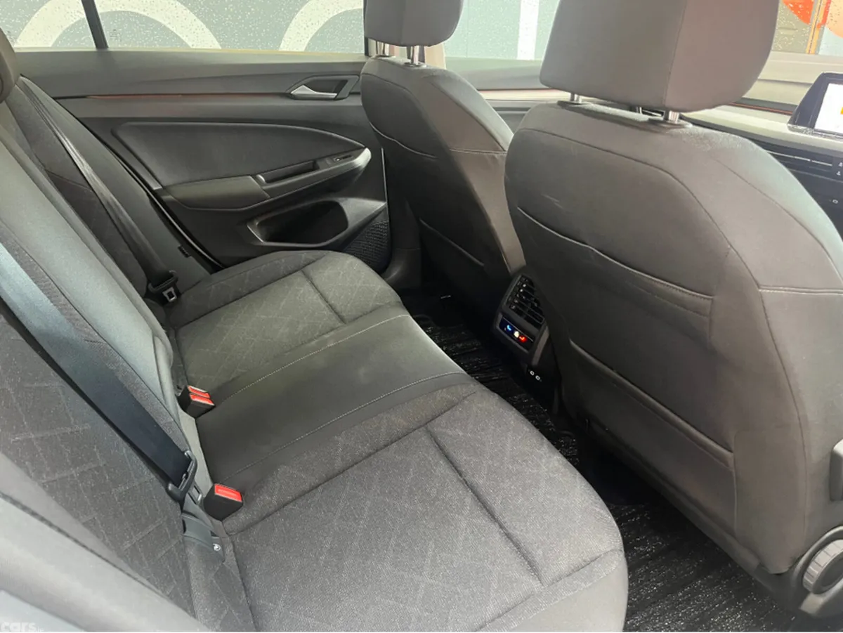 Volkswagen Golf Hatchback, Diesel, 2022, White