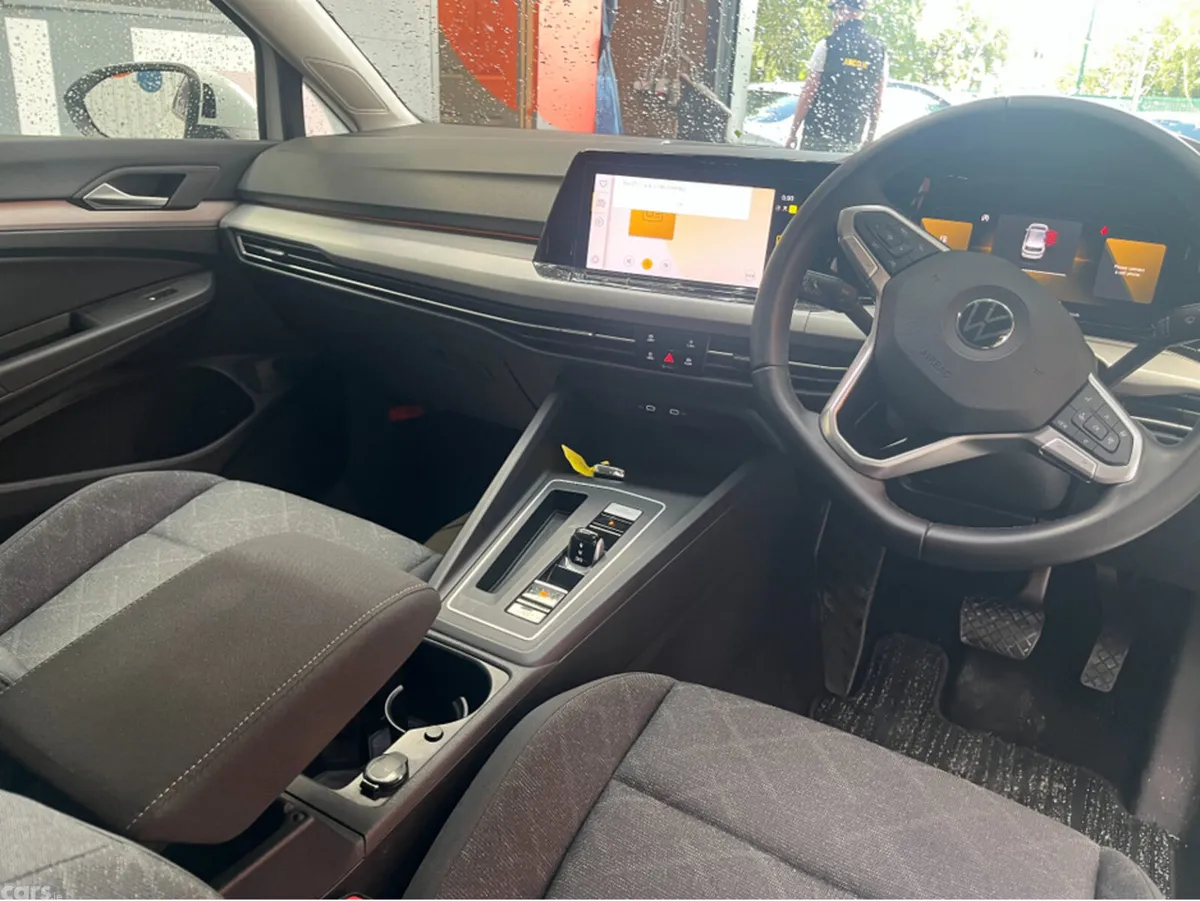 Volkswagen Golf Hatchback, Diesel, 2022, White