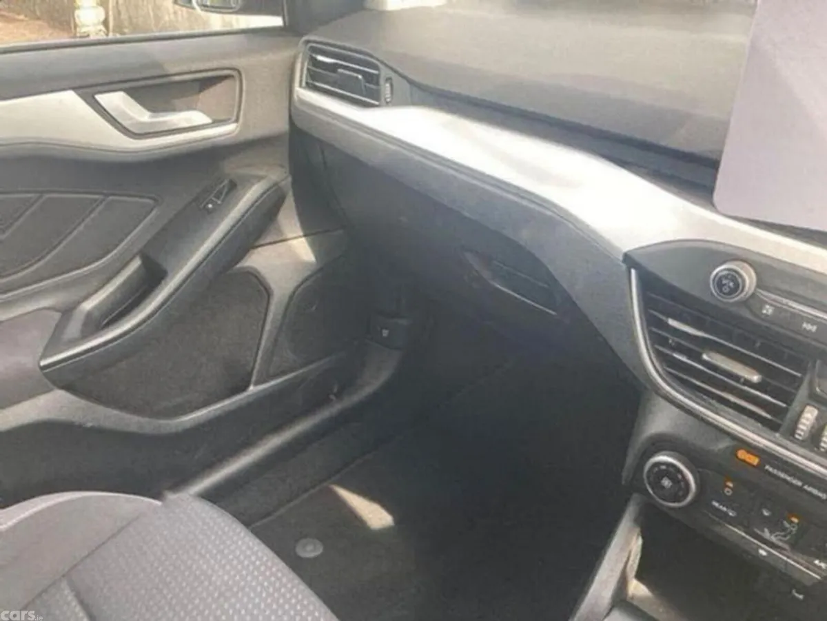 Ford Focus Estate, Diesel, 2019, Blue