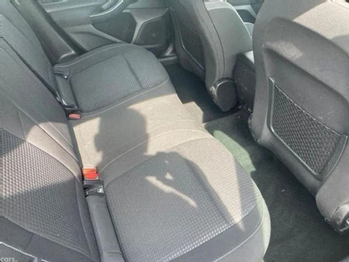 Ford Focus Estate, Diesel, 2019, Blue