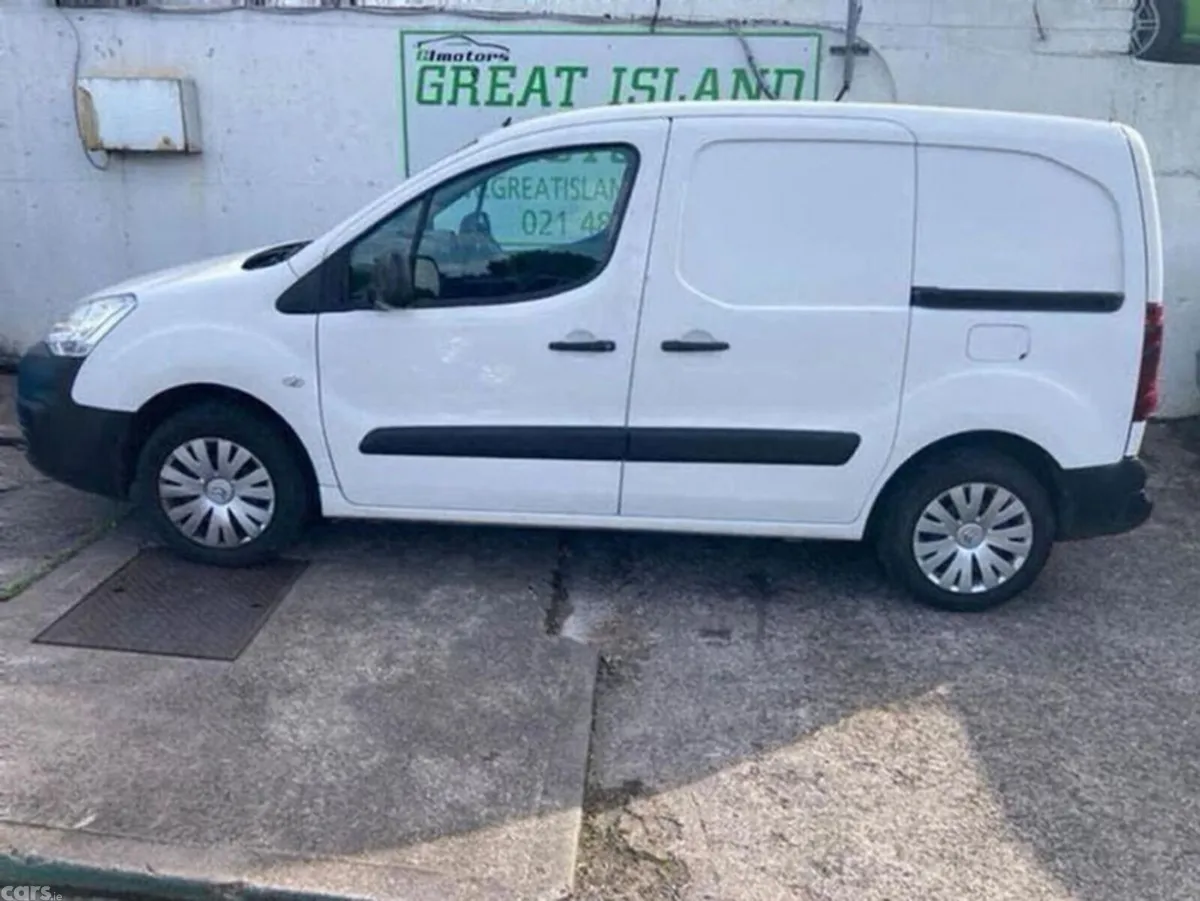 Citroen Berlingo Van, Diesel, 2019, White