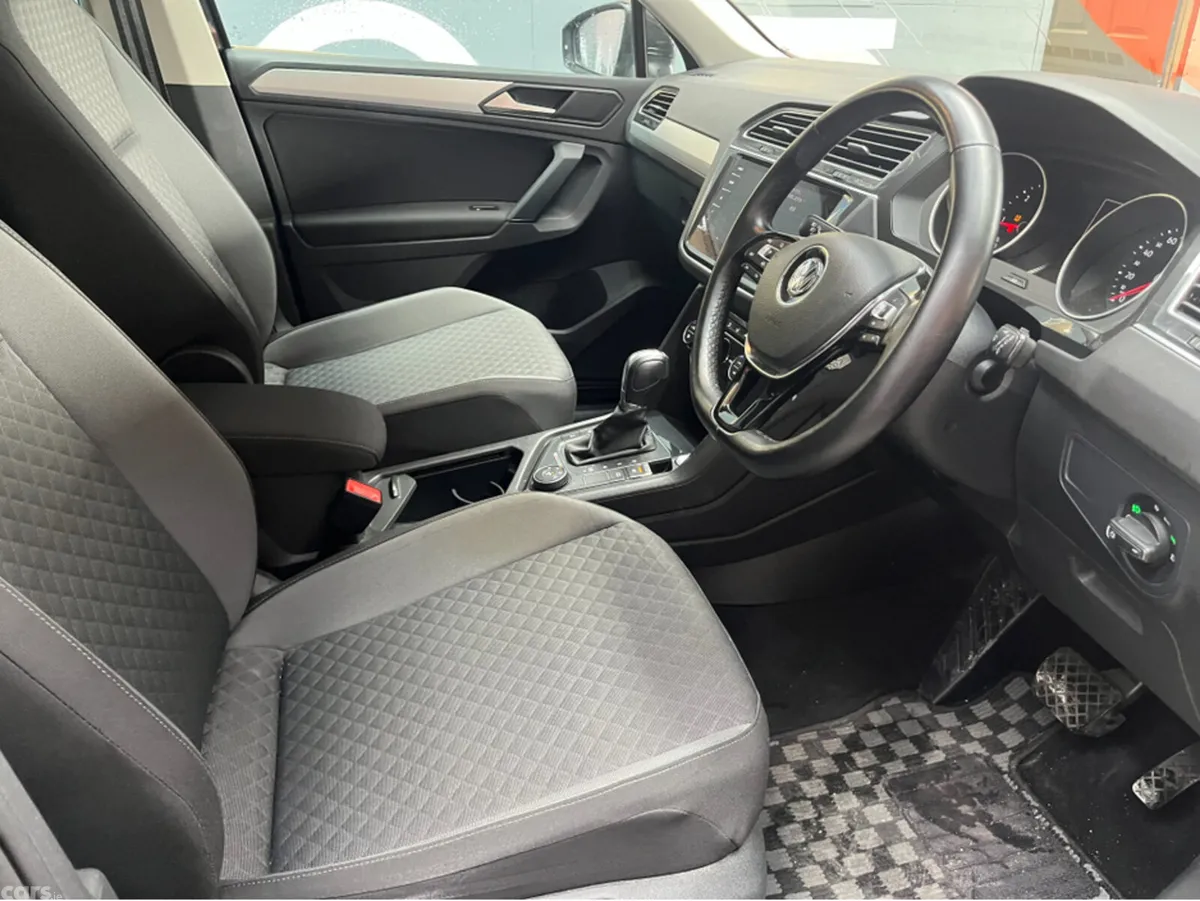 Volkswagen Tiguan SUV, Diesel, 2019, Black