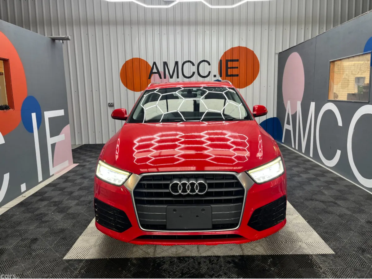 Audi Q3 SUV, Petrol, 2017, Red