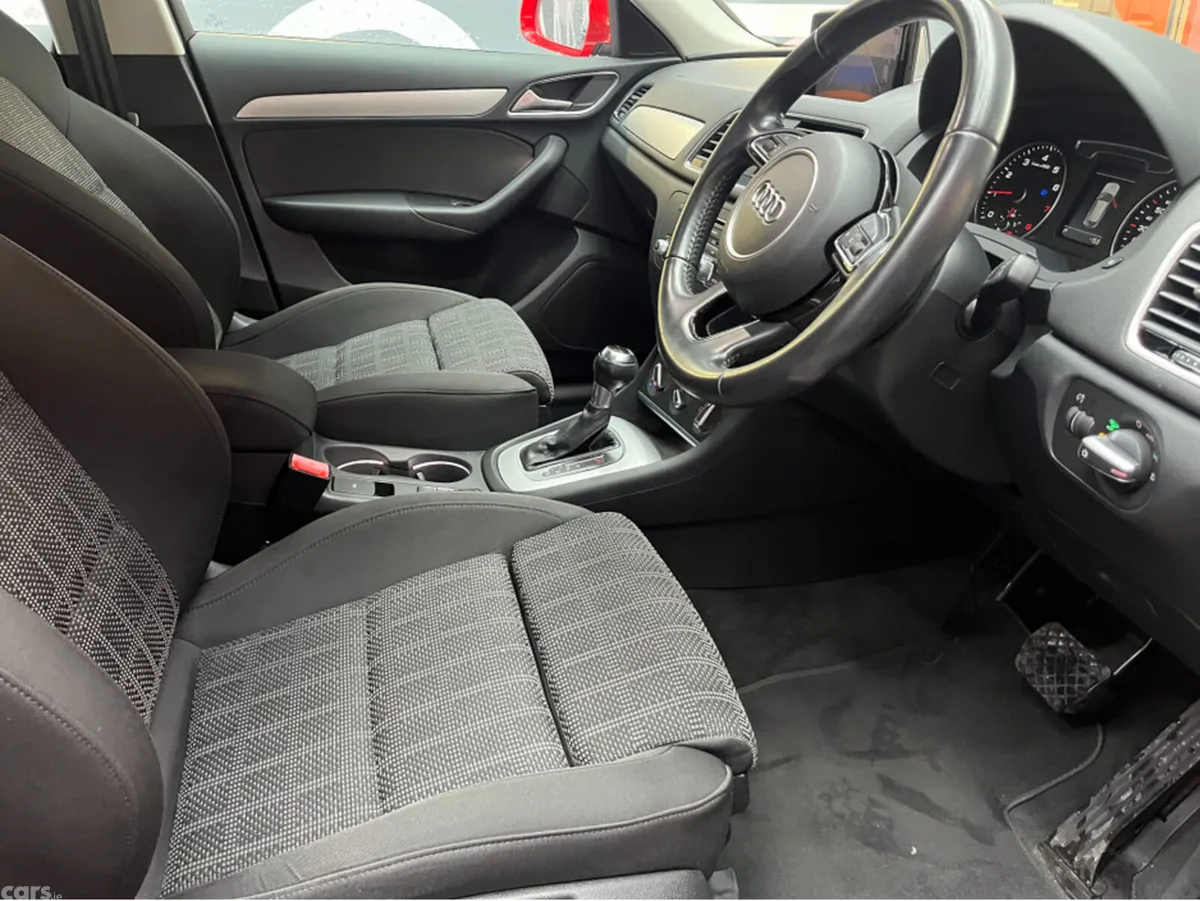 Audi Q3 SUV, Petrol, 2017, Red