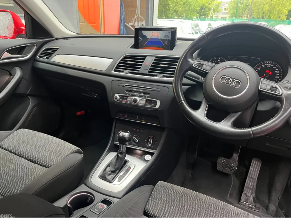 Audi Q3 SUV, Petrol, 2017, Red