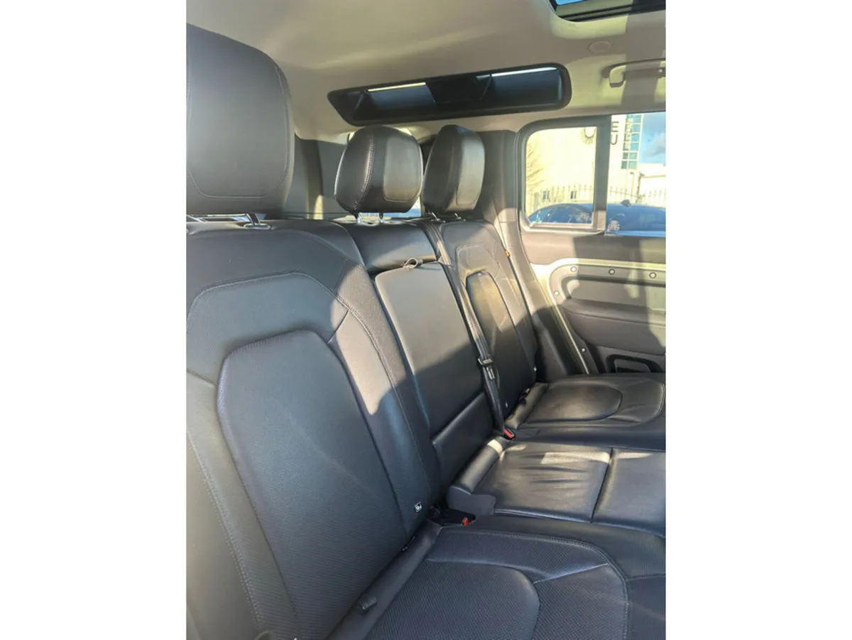 Land Rover Defender SUV, Petrol Hybrid, 2022, Green