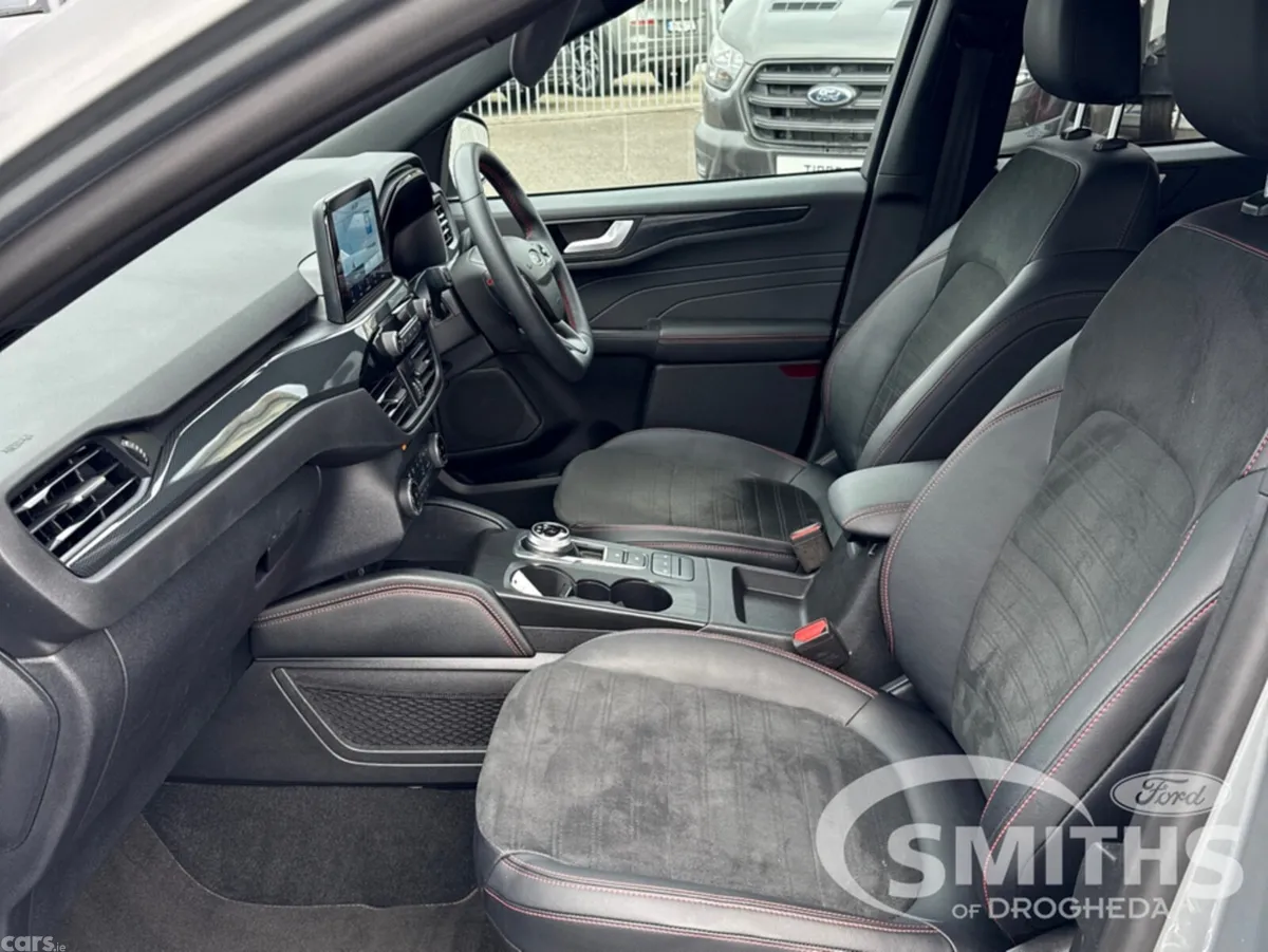 Ford Kuga MPV, Petrol Plug-in Hybrid, 2024, Grey