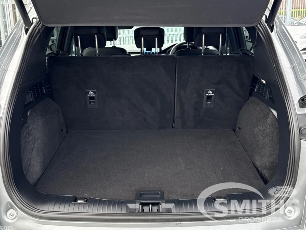 Ford Kuga MPV, Petrol Plug-in Hybrid, 2024, Grey