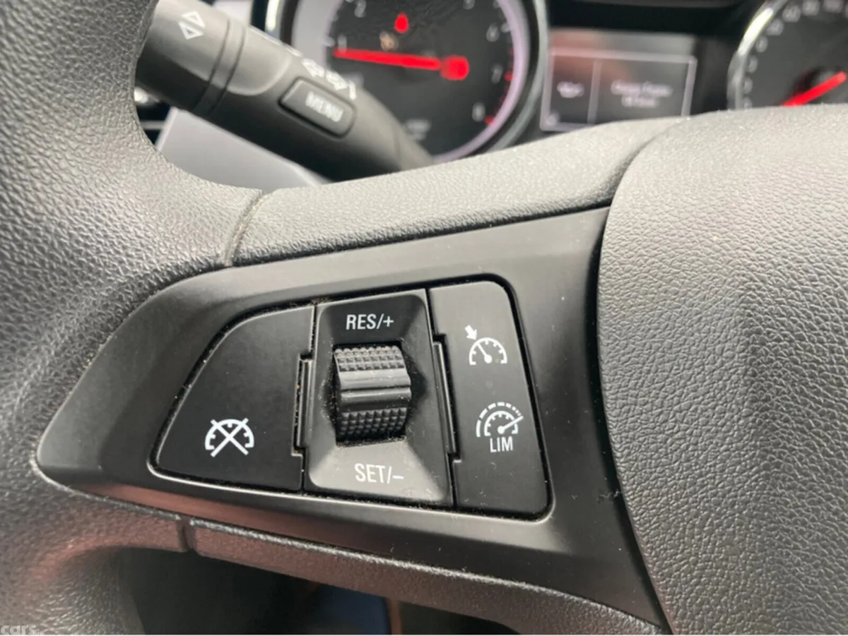 Opel Astra Hatchback, Petrol, 2019, Black