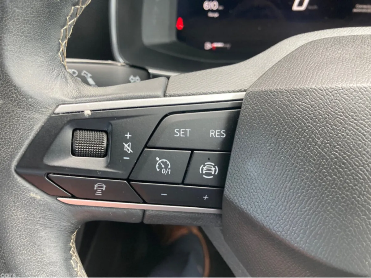 SEAT Leon Hatchback, Diesel, 2020, Red