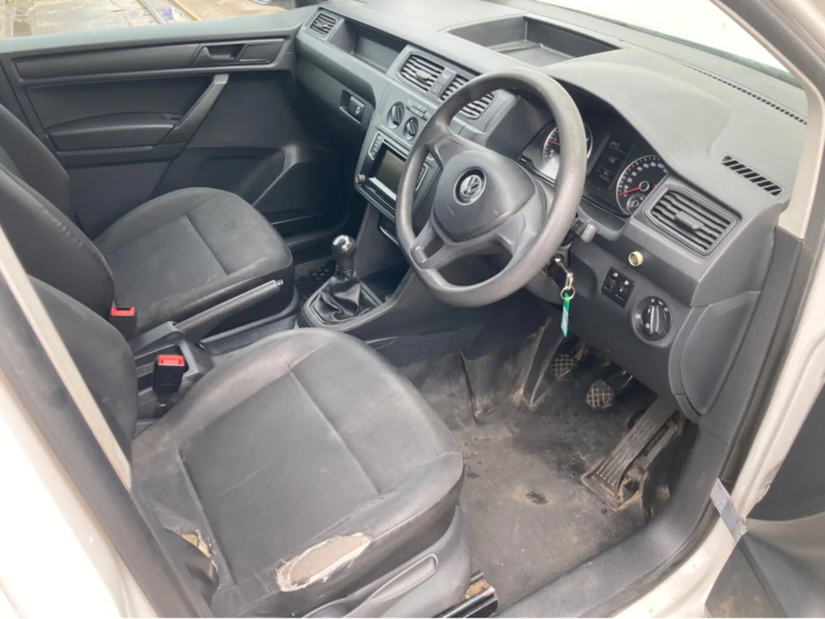 Volkswagen Caddy Hatchback, Diesel, 2019, White