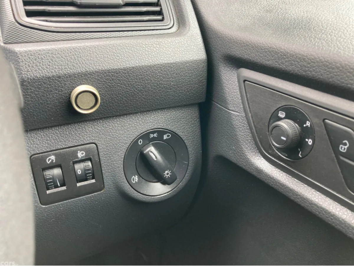 Volkswagen Caddy Hatchback, Diesel, 2019, White