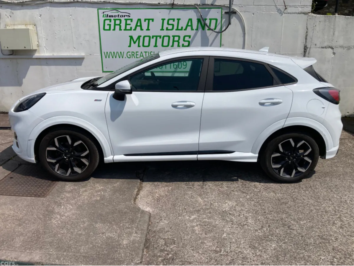 Ford Puma Hatchback, Petrol, 2021, White