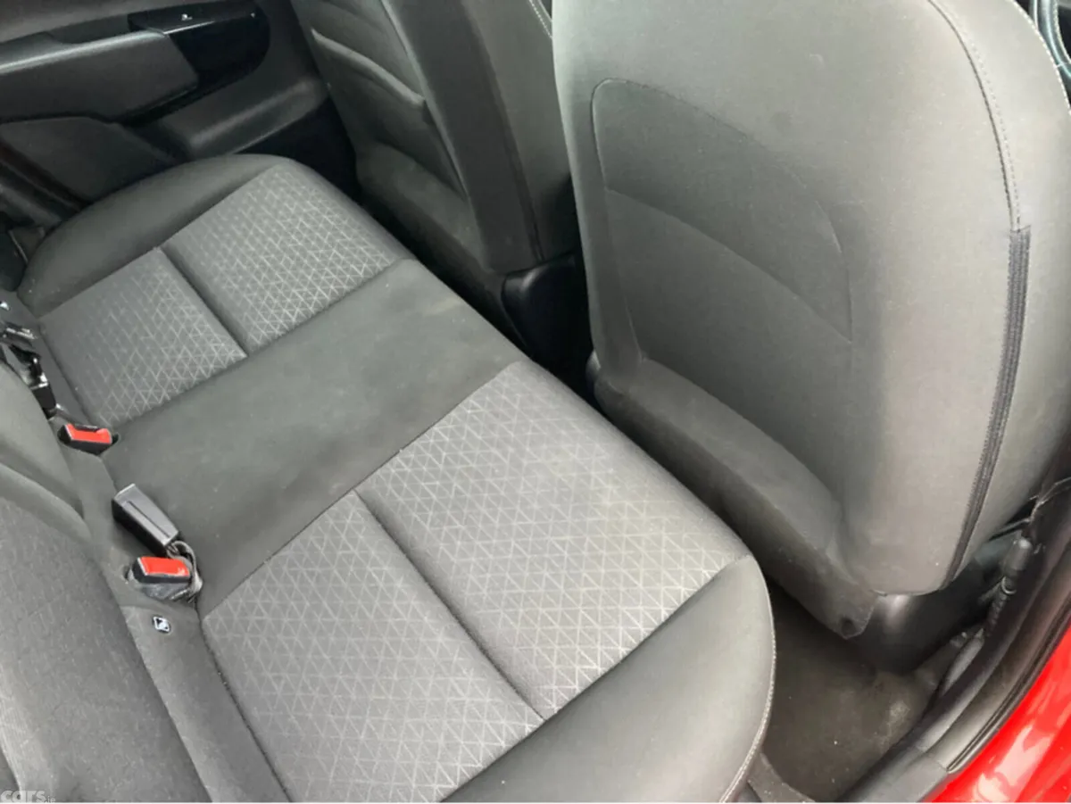 Kia Picanto Hatchback, Petrol, 2019, Red
