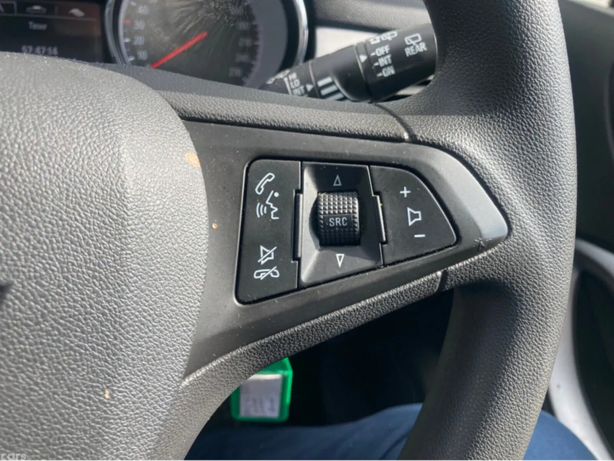 Opel Astra Hatchback, Petrol, 2019, Grey