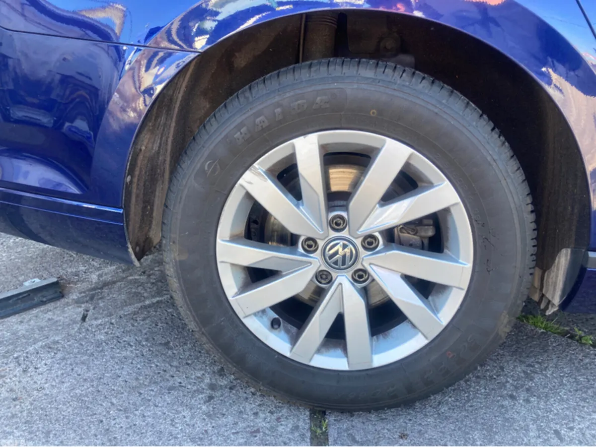 Volkswagen Passat Saloon, Diesel, 2018, Blue