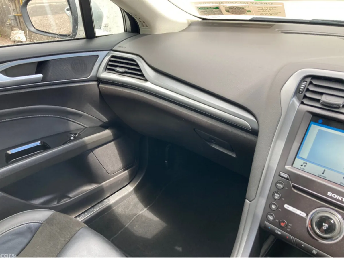 Ford Mondeo Hatchback, Diesel, 2020, Grey