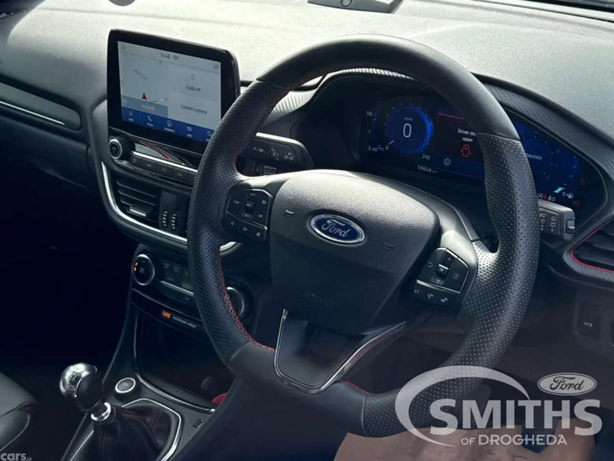 Ford Puma MPV, Petrol Hybrid, 2022, Red