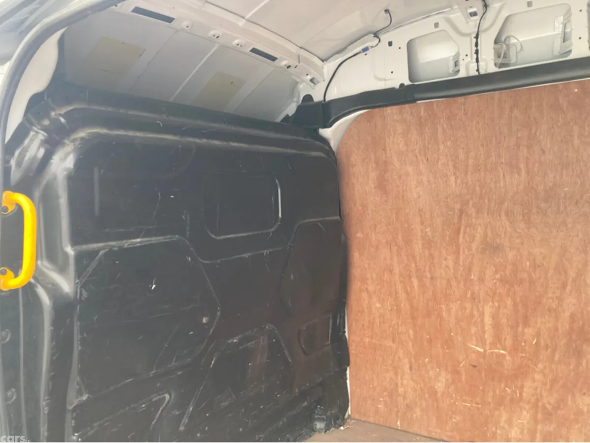 Ford Transit Connect Hatchback, Diesel, 2020, White