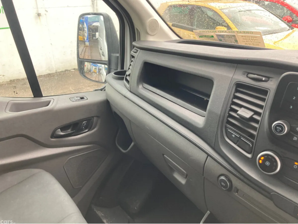 Ford Transit Connect Hatchback, Diesel, 2020, White