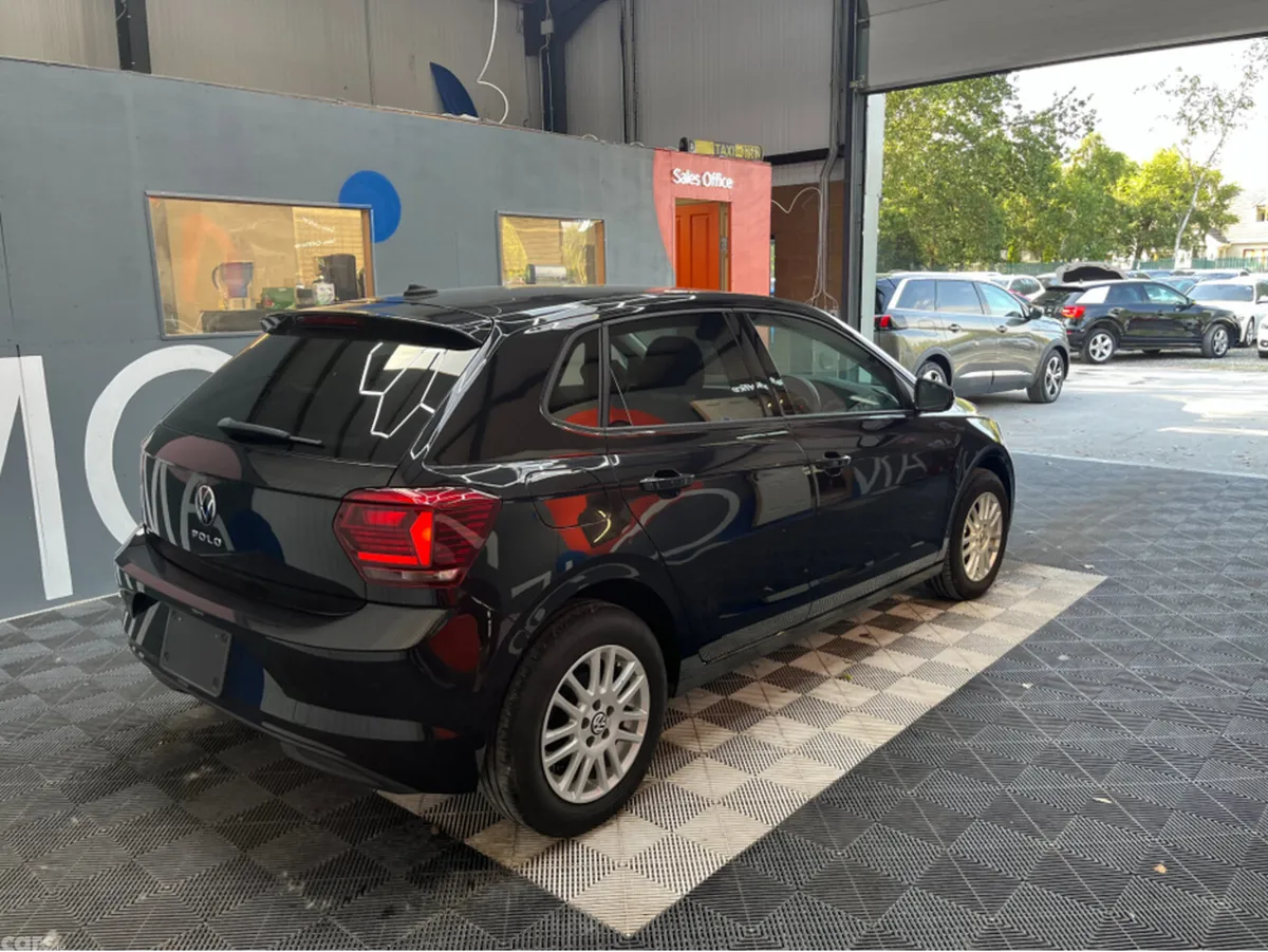 Volkswagen Polo Hatchback, Petrol, 2021, Black