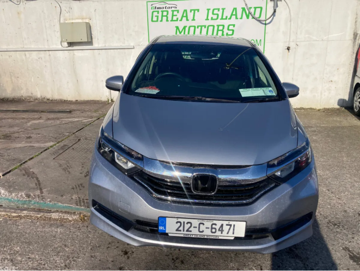 Honda Shuttle Hatchback, Petrol Hybrid, 2021, Silver