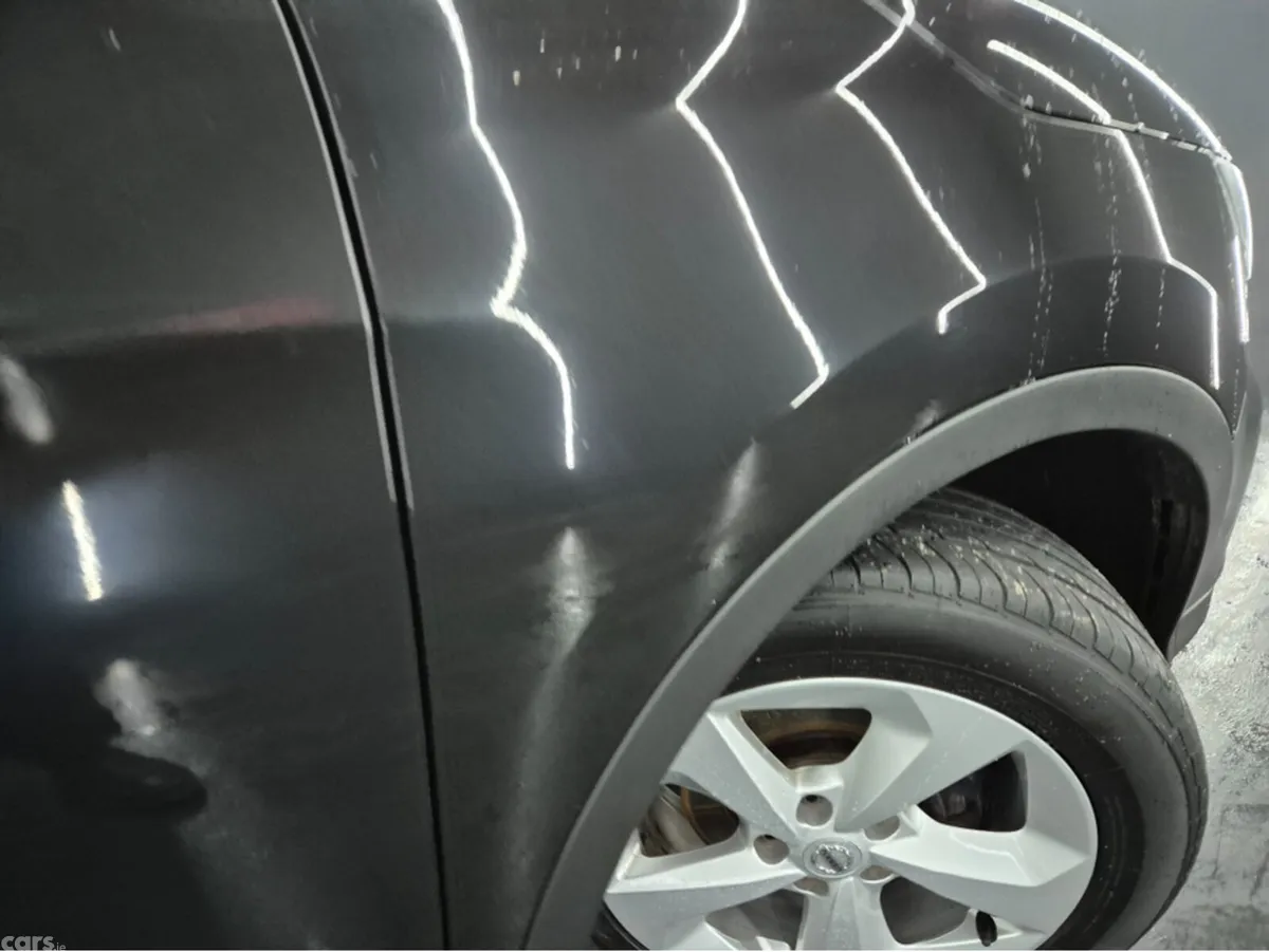 Nissan Qashqai MPV, Diesel, 2019, Black