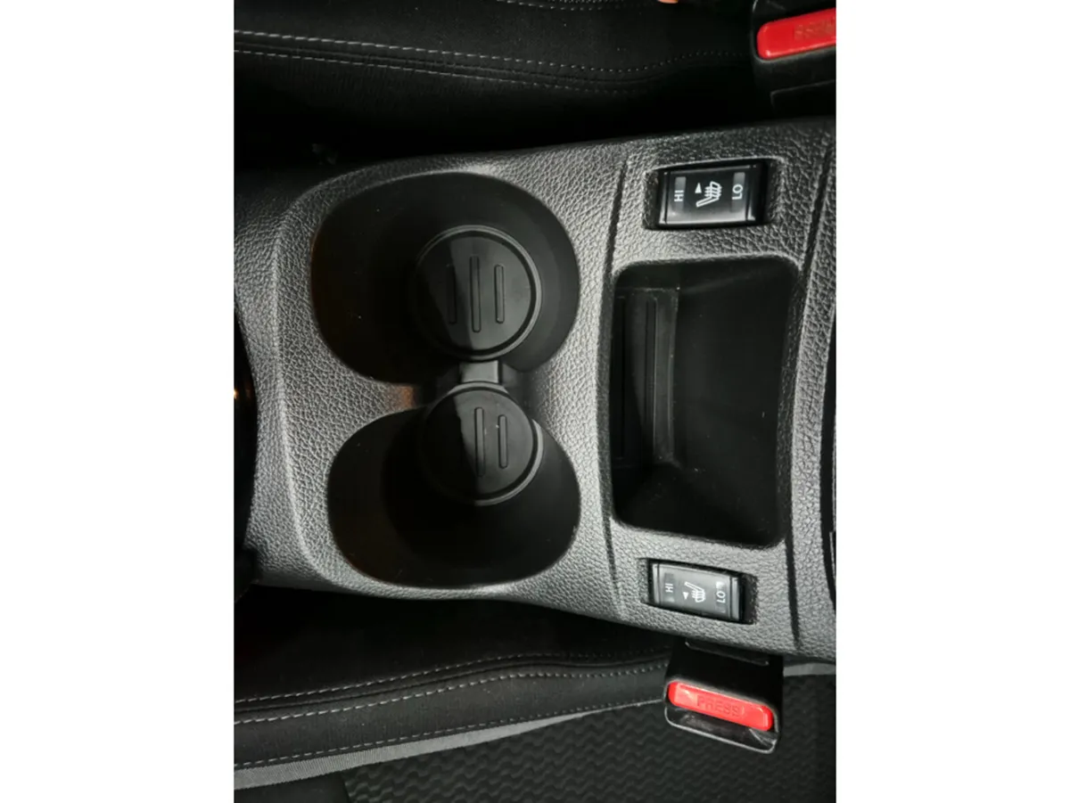 Nissan Qashqai MPV, Diesel, 2019, Black