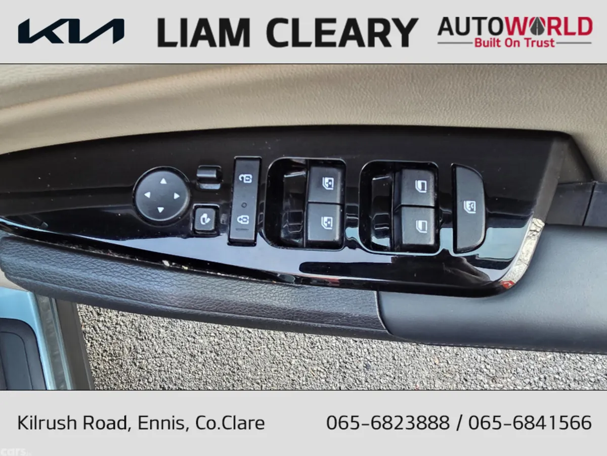Kia Sportage MPV, Petrol Plug-in Hybrid, 2023, Grey