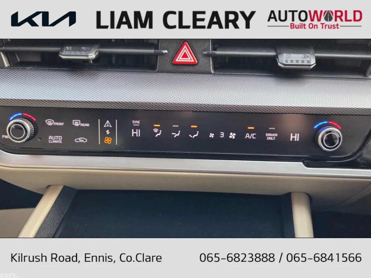 Kia Sportage MPV, Petrol Plug-in Hybrid, 2023, Grey