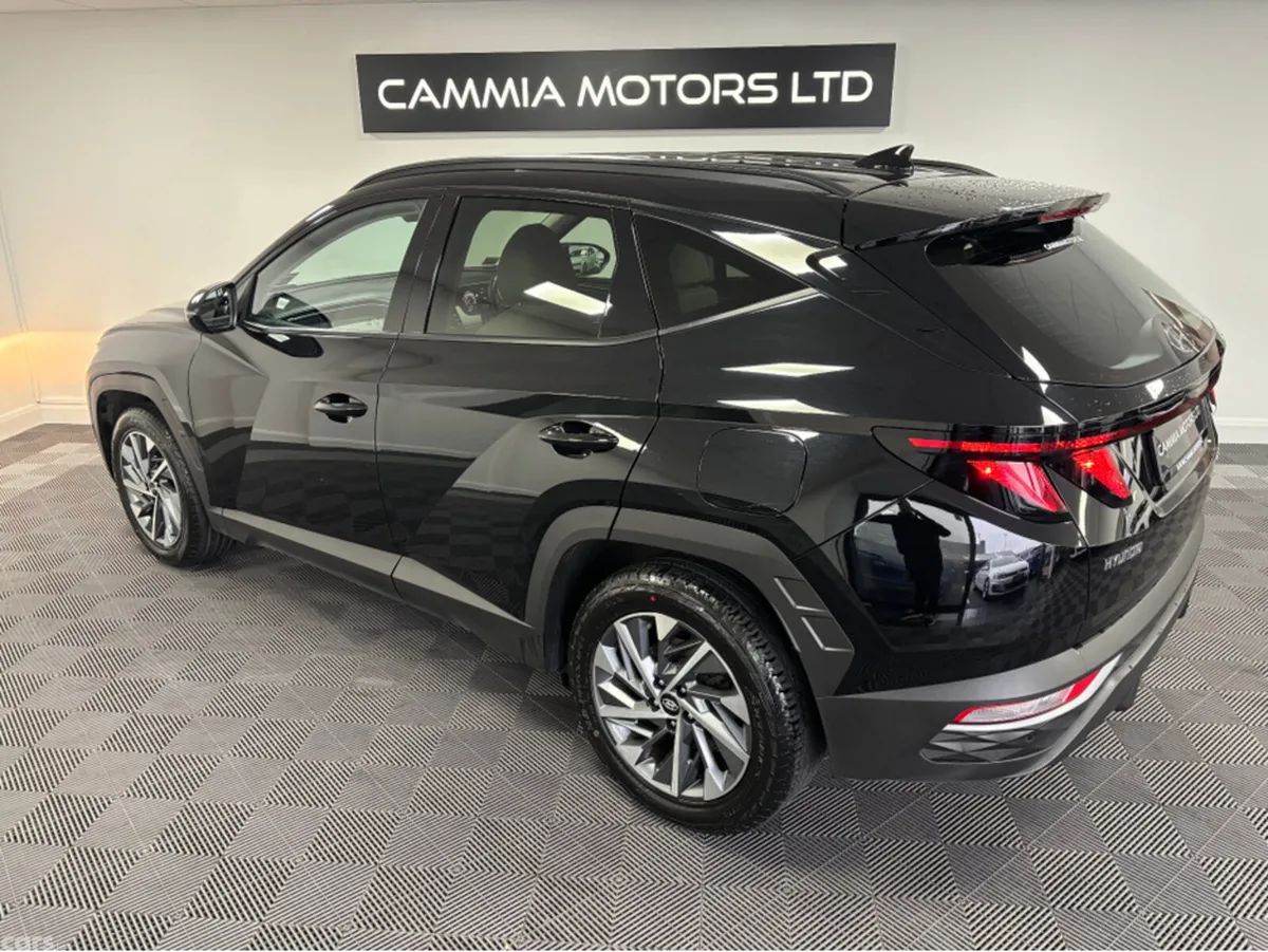 Hyundai Tucson MPV, Diesel, 2023, Black