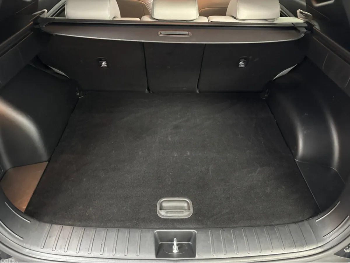 Hyundai Tucson MPV, Diesel, 2023, Black