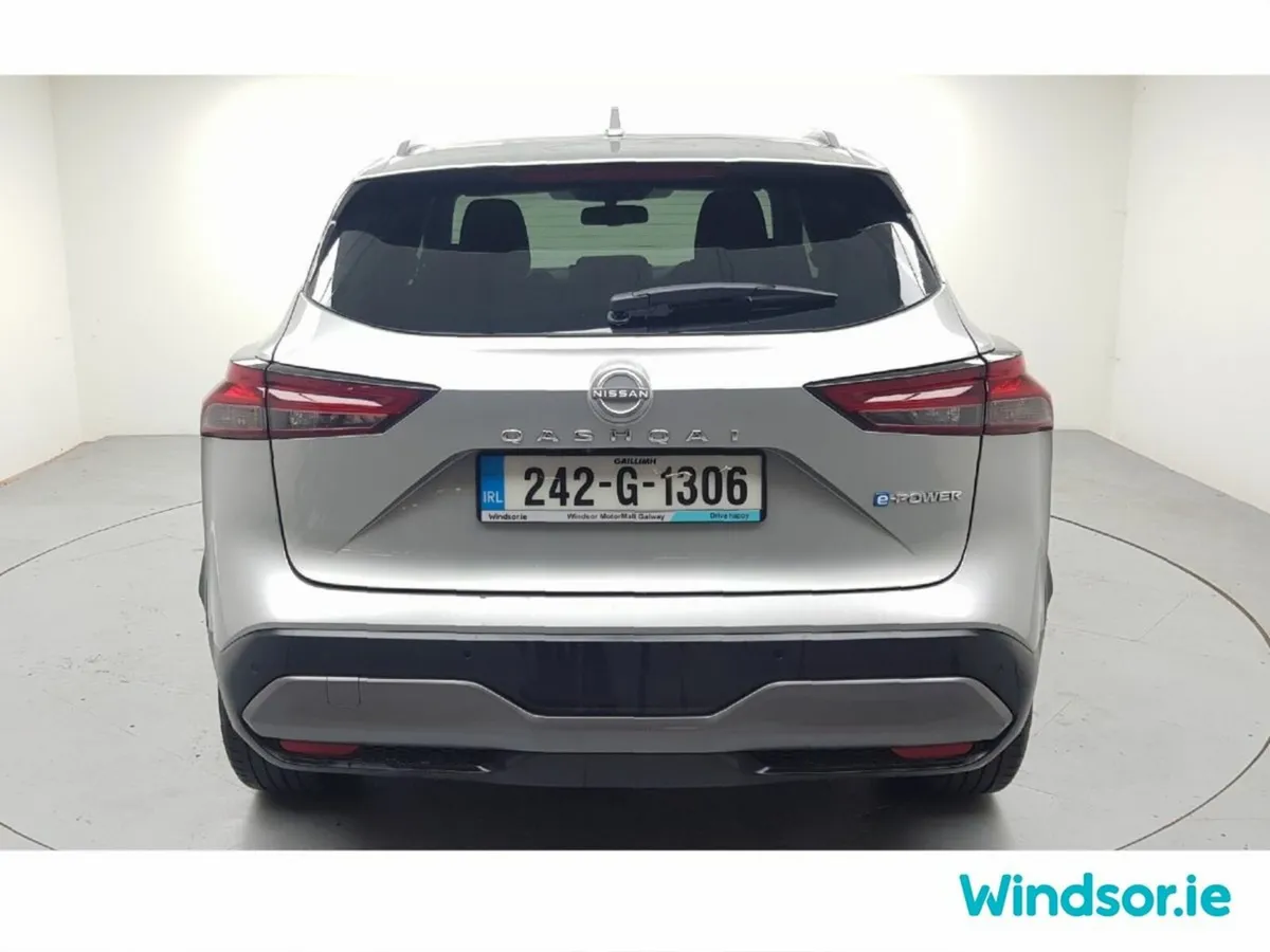 Nissan Qashqai MPV, Petrol Hybrid, 2024, Grey