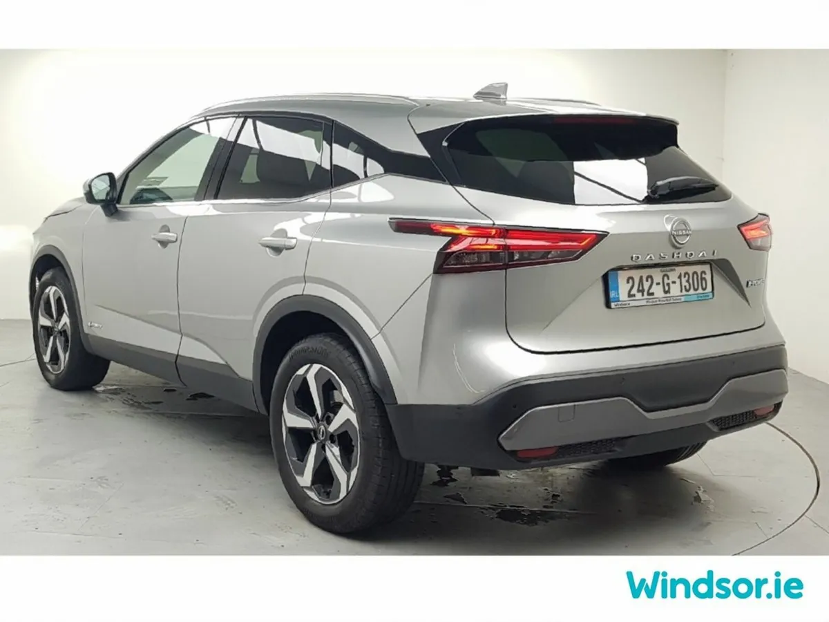 Nissan Qashqai MPV, Petrol Hybrid, 2024, Grey