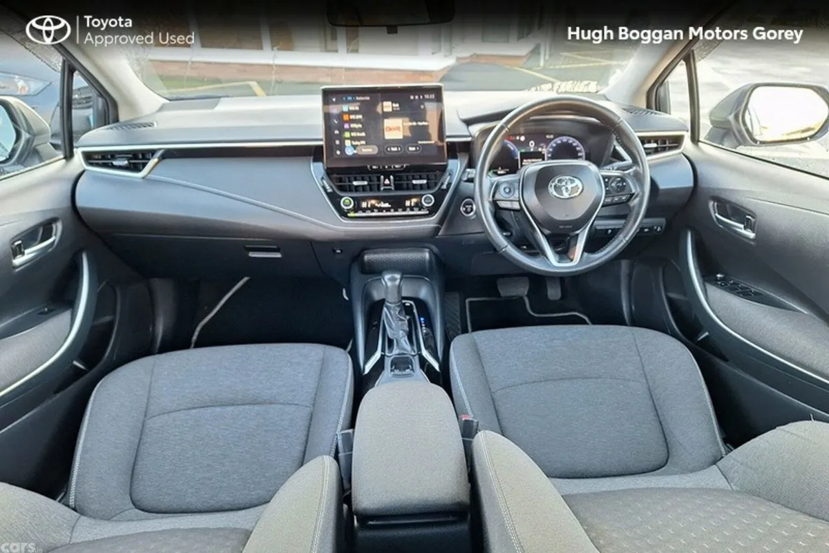 Toyota Corolla Saloon, Petrol Hybrid, 2023, Grey
