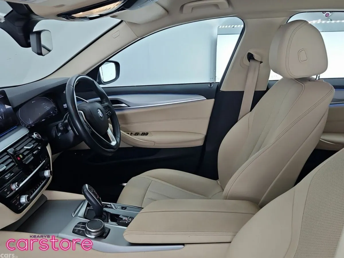 BMW 5-Series Saloon, Petrol Plug-in Hybrid, 2023, Grey