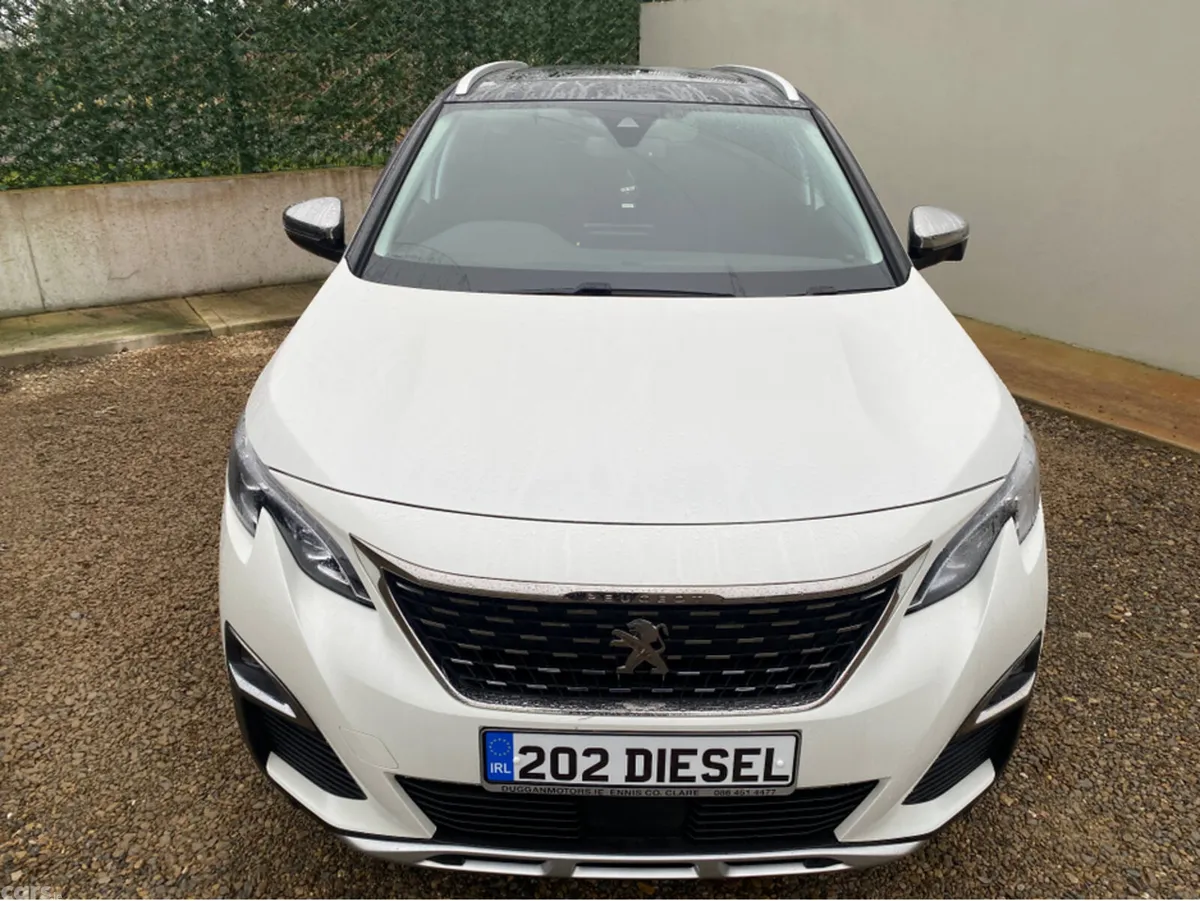 Peugeot 5008 MPV, Diesel, 2020, White