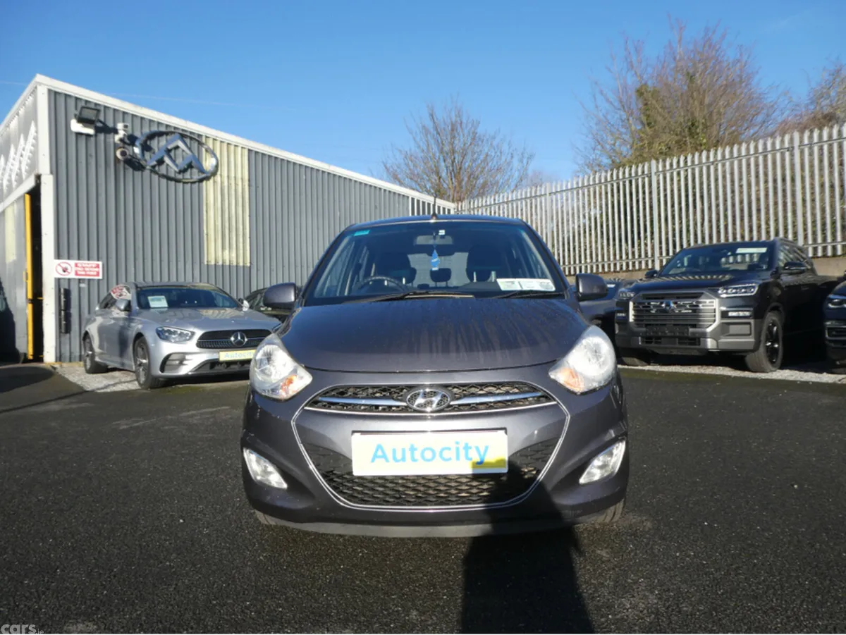 Hyundai i10 Hatchback, Petrol, 2014, Grey