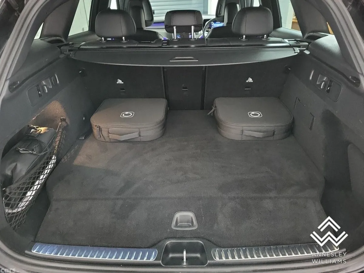 Mercedes-Benz GLC SUV, Petrol Plug-in Hybrid, 2024, Black