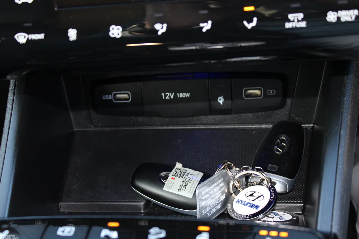 Hyundai Tucson SUV, Petrol Hybrid, 2024, Grey
