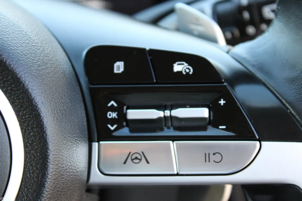 Hyundai Tucson SUV, Petrol Hybrid, 2024, Grey